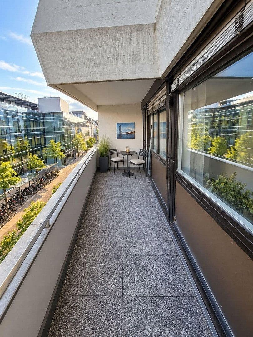 Prenájom bytu 6-izbový 123 m², Karlstr. 59, Friedrichshafen, Bádensko-Wurttembersko Prenájom bytu 6-izbový 123 m², Karlstr. 59, Friedrichshafen, Bádensko-Wurttembersko