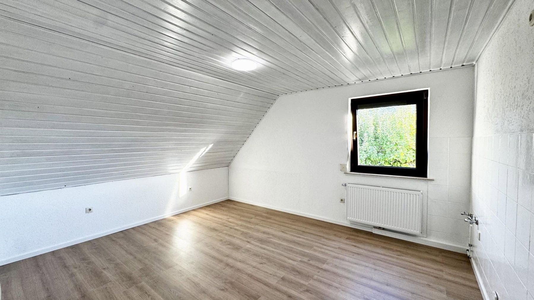 Prenájom bytu 3-izbový 58 m², Greifenklaustraße 12, Reckendorf, Bavorsko Prenájom bytu 3-izbový 58 m², Greifenklaustraße 12, Reckendorf, Bavorsko