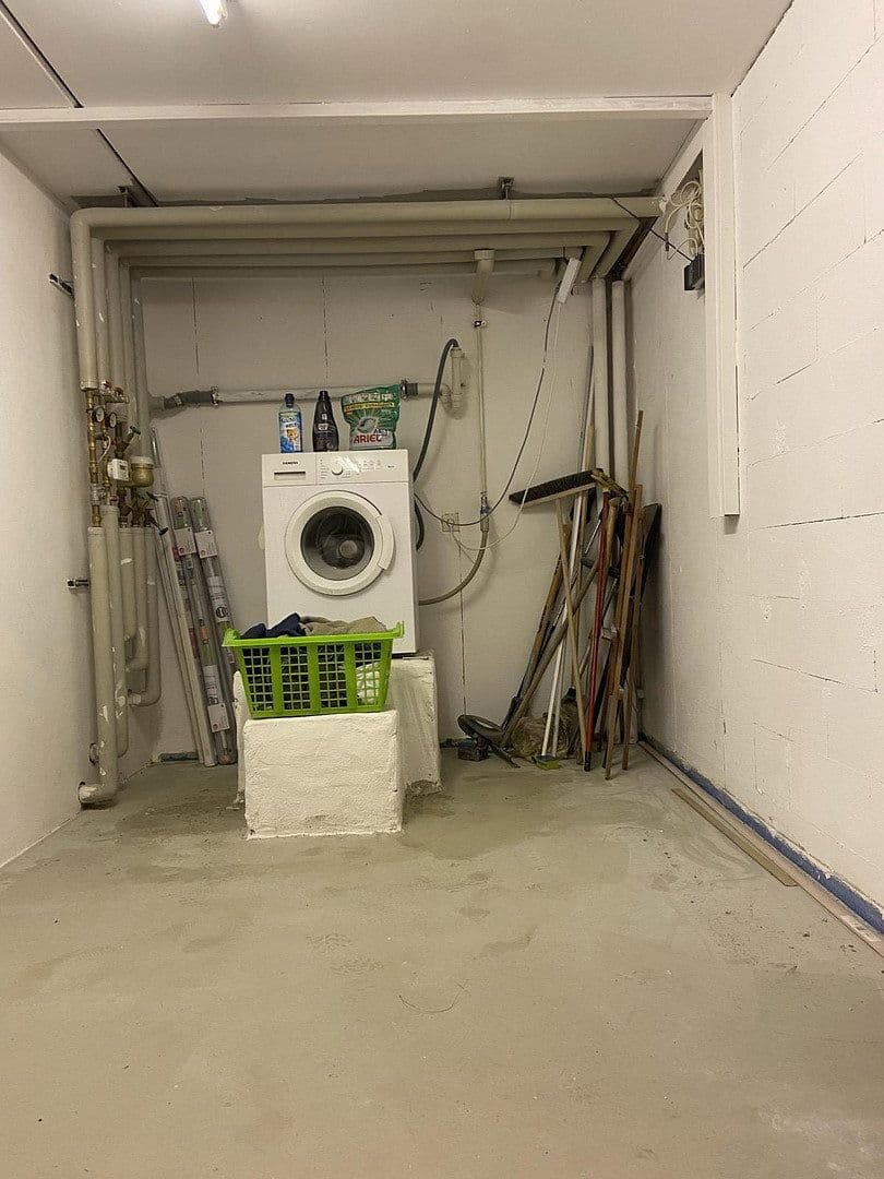 Predaj domu 121 m², pozemok 117 m², Marshakkstr.70, Neu-Ulm, Bavorsko Predaj domu 121 m², pozemok 117 m², Marshakkstr.70, Neu-Ulm, Bavorsko