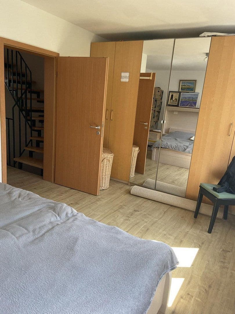 Predaj domu 121 m², pozemok 117 m², Marshakkstr.70, Neu-Ulm, Bavorsko Predaj domu 121 m², pozemok 117 m², Marshakkstr.70, Neu-Ulm, Bavorsko