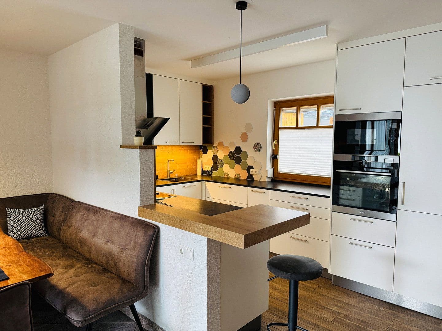 Prenájom domu 147 m², pozemok 252 m², Absam, Tirolsko Prenájom domu 147 m², pozemok 252 m², Absam, Tirolsko