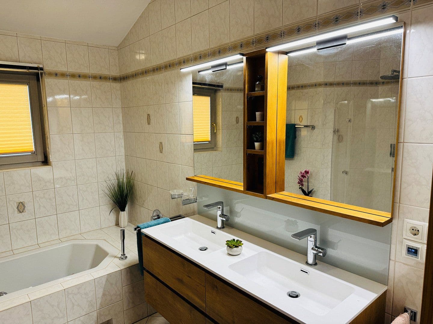 Prenájom domu 147 m², pozemok 252 m², Absam, Tirolsko Prenájom domu 147 m², pozemok 252 m², Absam, Tirolsko
