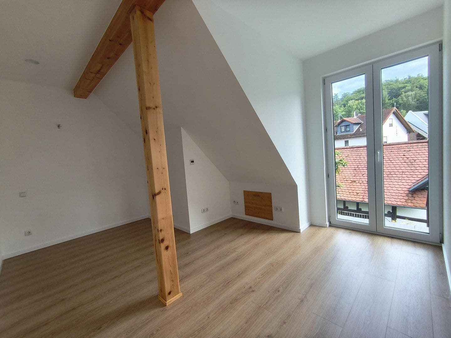 Predaj bytu 3-izbový 114 m², Zugmantelstraße 23, Idstein, Hesensko Predaj bytu 3-izbový 114 m², Zugmantelstraße 23, Idstein, Hesensko