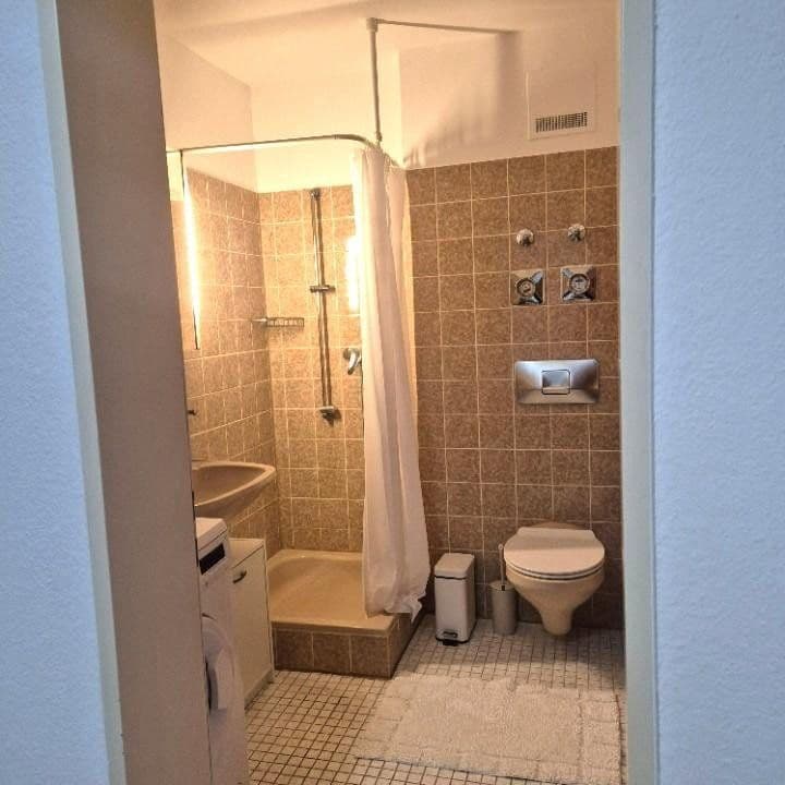 Prenájom bytu 2-izbový 55 m², Stuttgart, Bádensko-Wurttembersko Prenájom bytu 2-izbový 55 m², Stuttgart, Bádensko-Wurttembersko