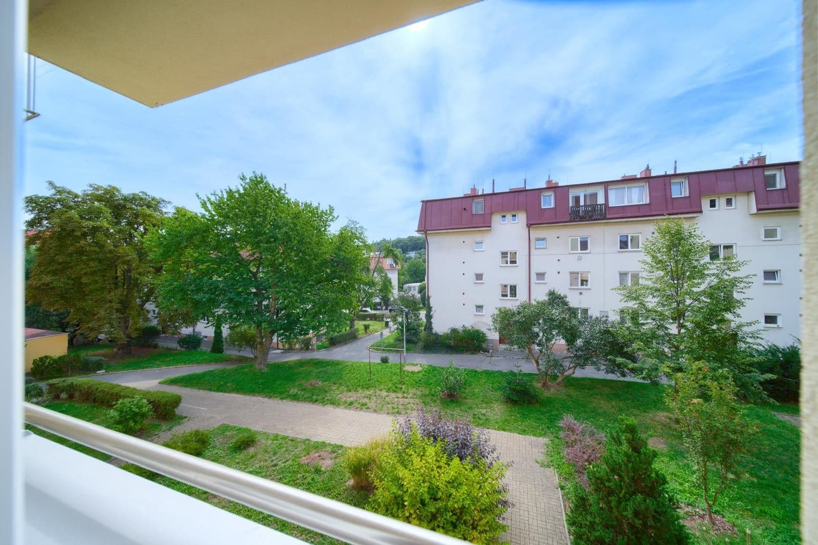 Prenájom bytu 3-izbový 70 m², Kladenská, Praha, Praha Prenájom bytu 3-izbový 70 m², Kladenská, Praha, Praha