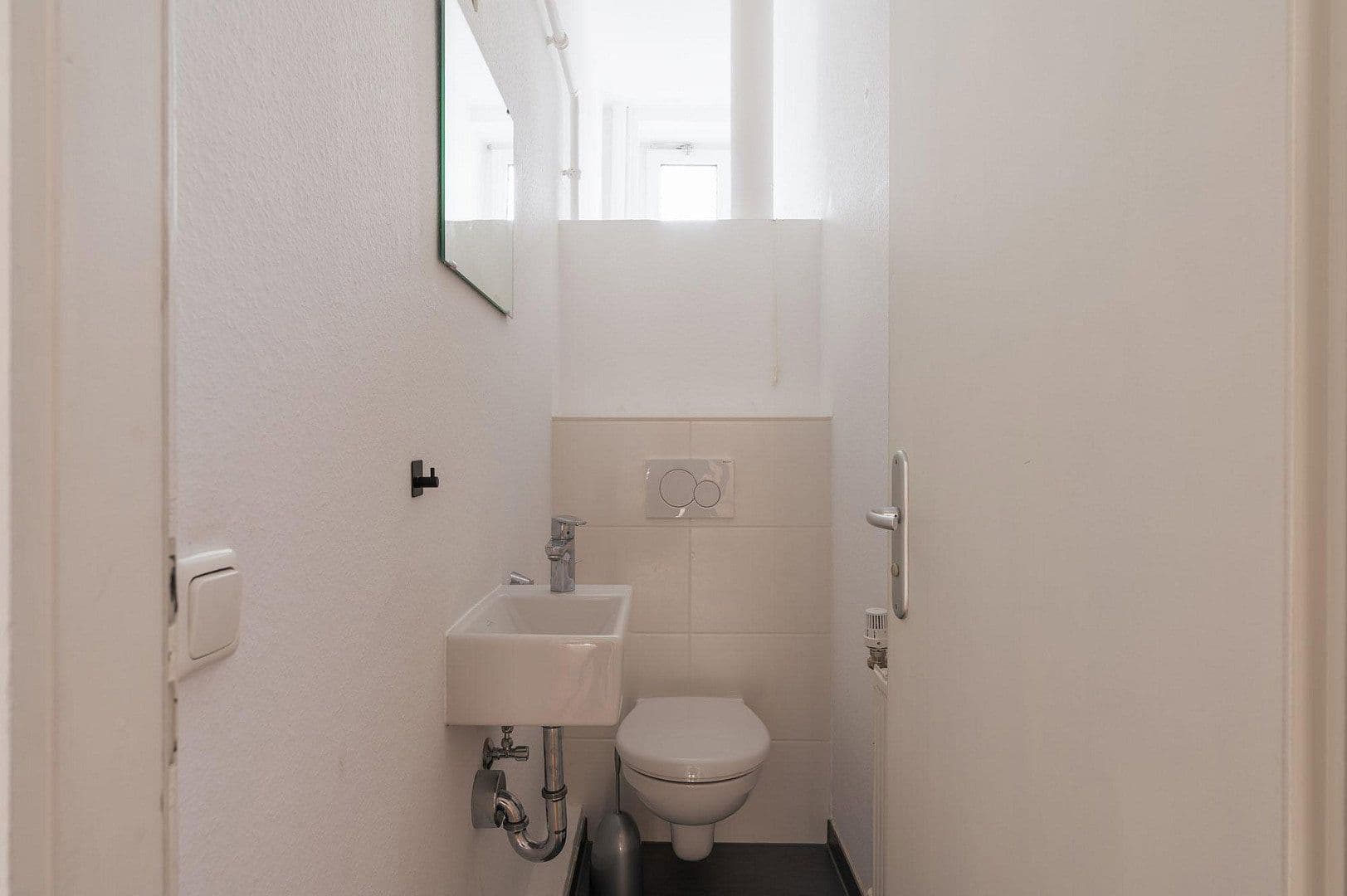 Prenájom bytu 4-izbový 124 m², Goebenstraße 31, Wiesbaden, Hesensko Prenájom bytu 4-izbový 124 m², Goebenstraße 31, Wiesbaden, Hesensko