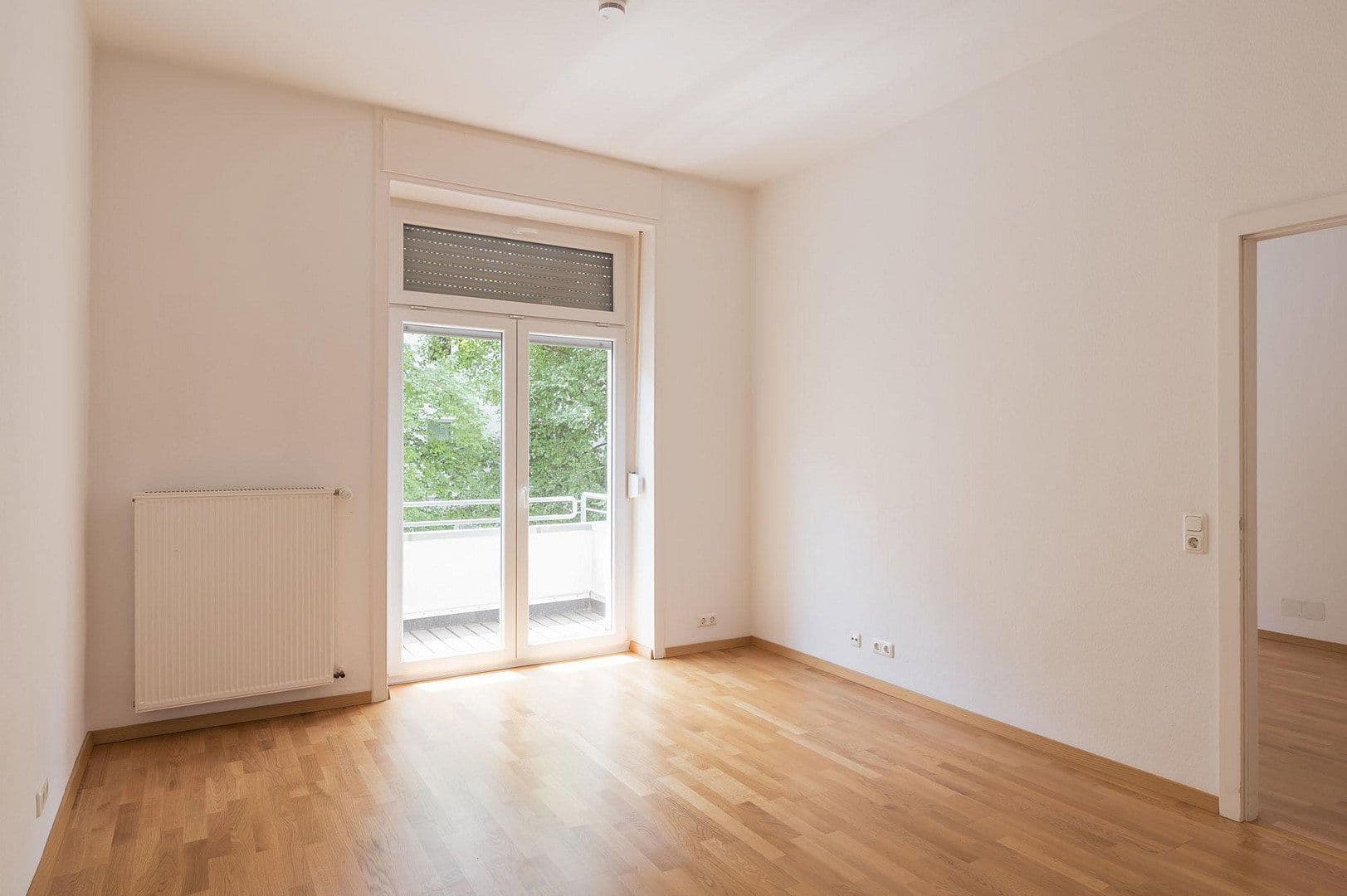 Prenájom bytu 4-izbový 124 m², Goebenstraße 31, Wiesbaden, Hesensko Prenájom bytu 4-izbový 124 m², Goebenstraße 31, Wiesbaden, Hesensko
