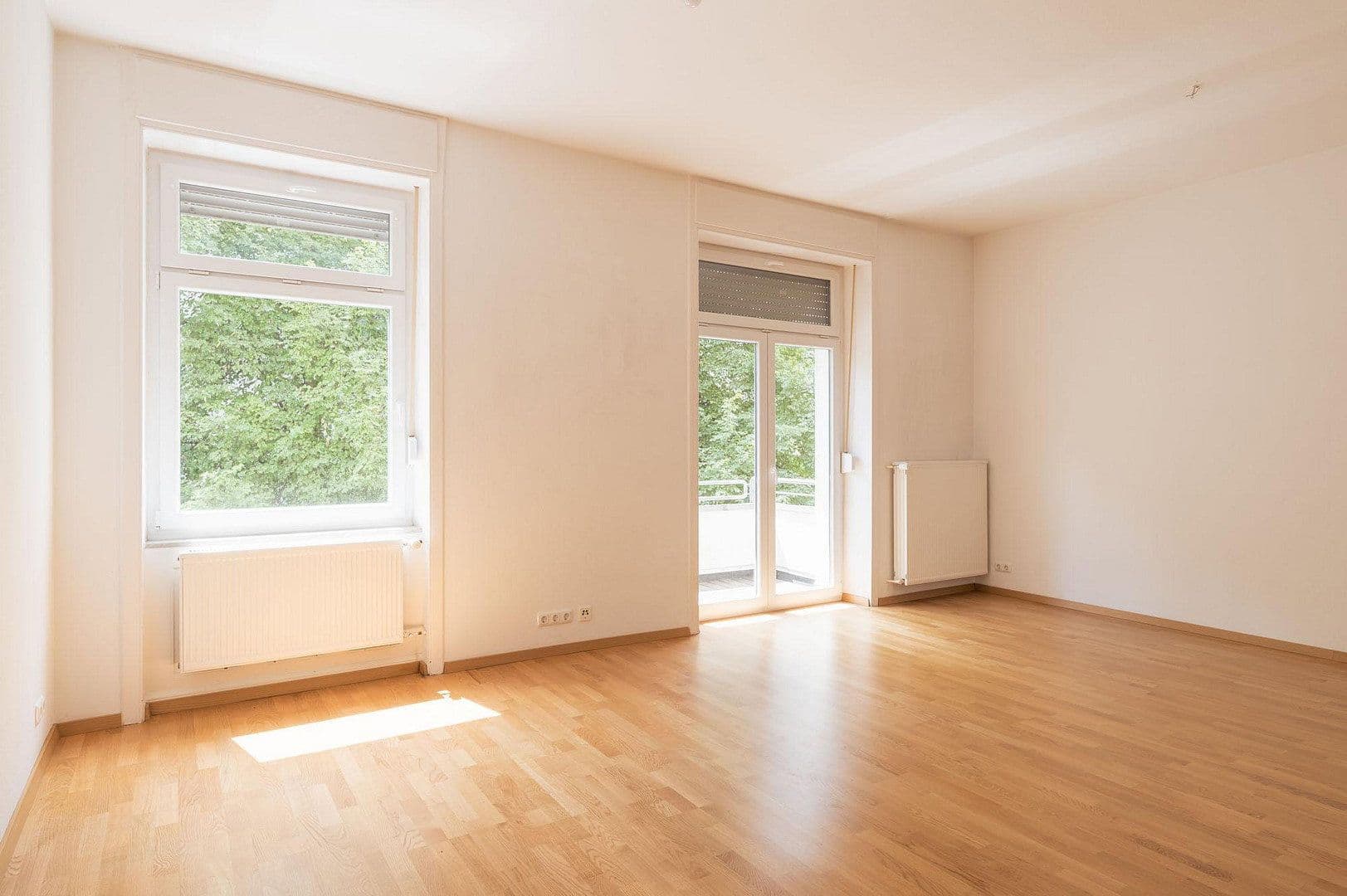 Prenájom bytu 4-izbový 124 m², Goebenstraße 31, Wiesbaden, Hesensko Prenájom bytu 4-izbový 124 m², Goebenstraße 31, Wiesbaden, Hesensko
