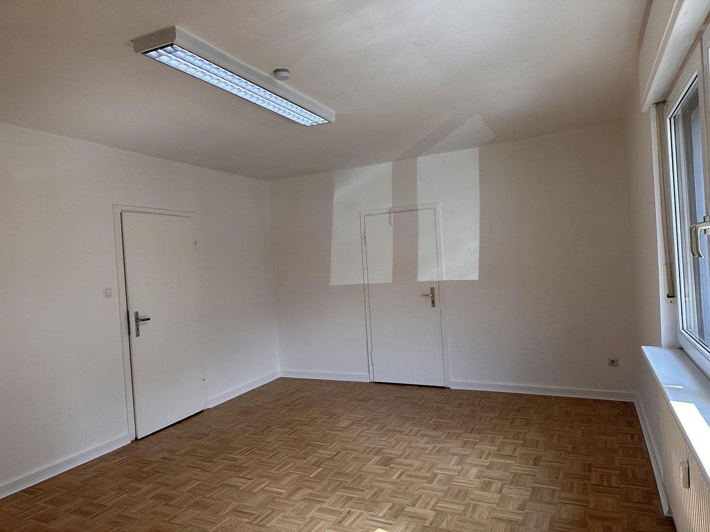 Prenájom kancelárie 70 m², Schanzenpforte 6, Koblenz, Porýnie-Falcko Prenájom kancelárie 70 m², Schanzenpforte 6, Koblenz, Porýnie-Falcko