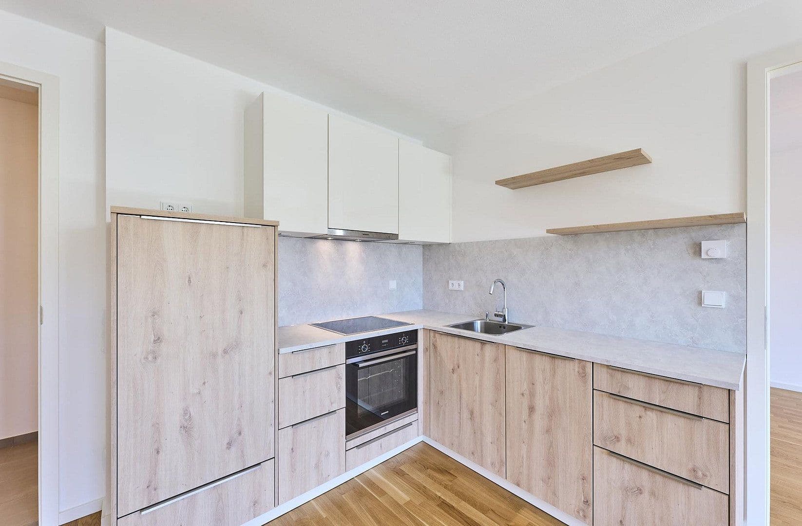 Prenájom bytu 2-izbový 54 m², Klenzestraße 3, Ismaning, Bavorsko Prenájom bytu 2-izbový 54 m², Klenzestraße 3, Ismaning, Bavorsko