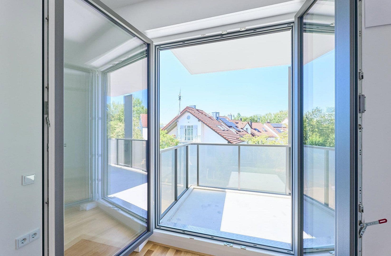 Prenájom bytu 2-izbový 54 m², Klenzestraße 3, Ismaning, Bavorsko Prenájom bytu 2-izbový 54 m², Klenzestraße 3, Ismaning, Bavorsko