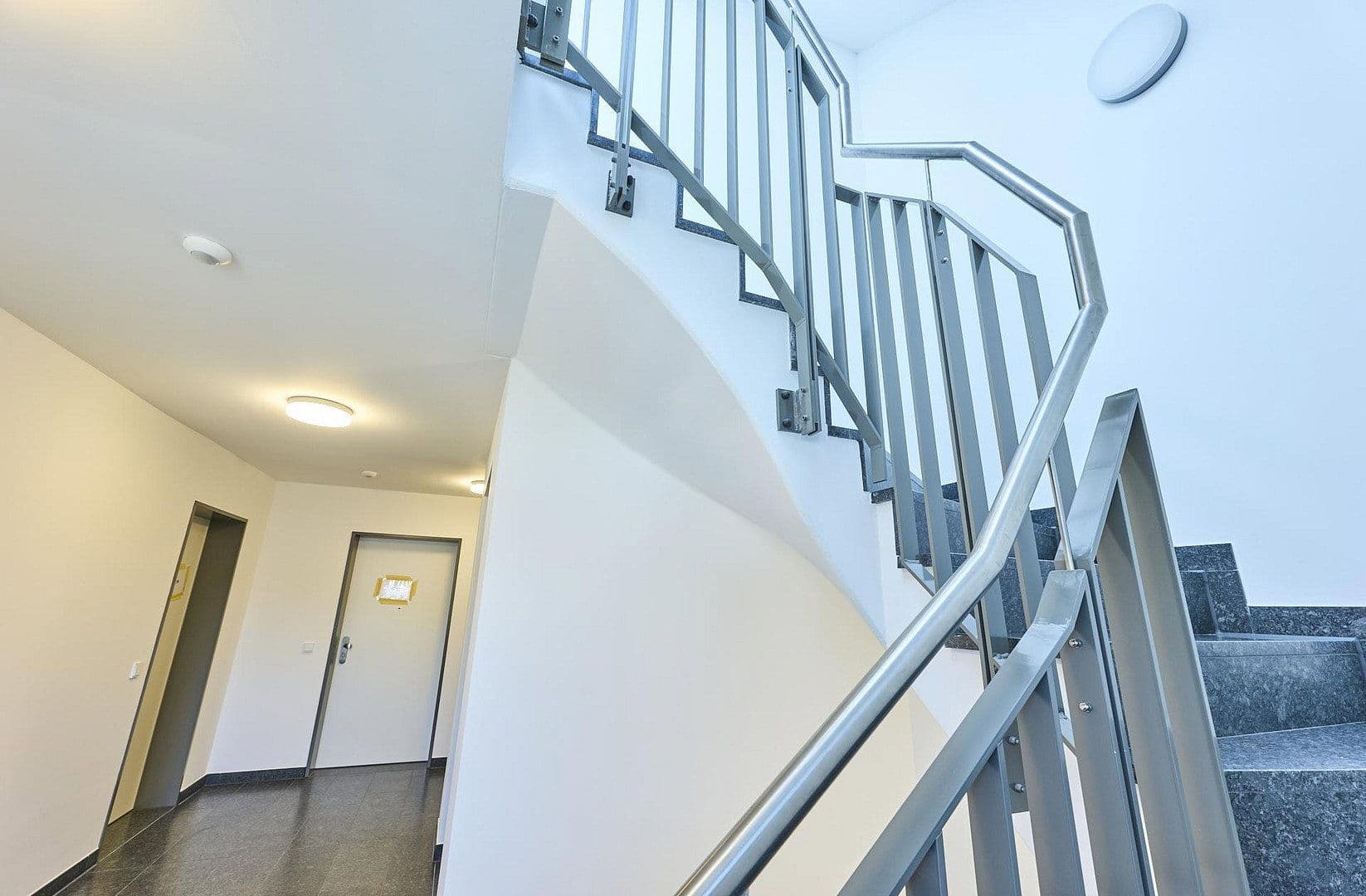 Prenájom bytu 2-izbový 54 m², Klenzestraße 3, Ismaning, Bavorsko Prenájom bytu 2-izbový 54 m², Klenzestraße 3, Ismaning, Bavorsko