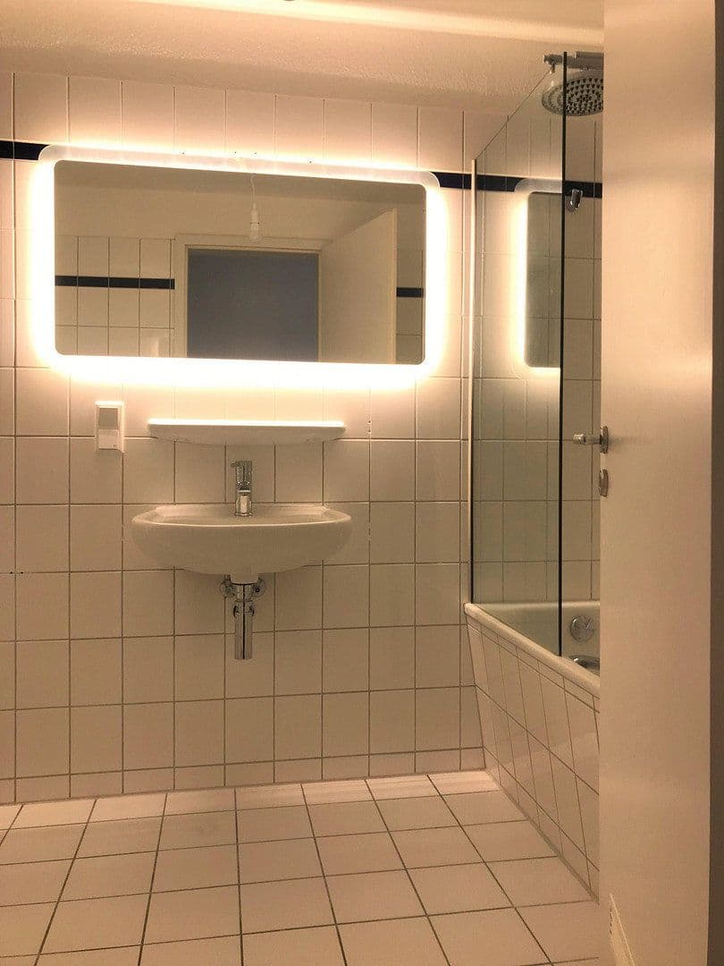Prenájom bytu 3-izbový 85 m², Melle, Dolné Sasko Prenájom bytu 3-izbový 85 m², Melle, Dolné Sasko