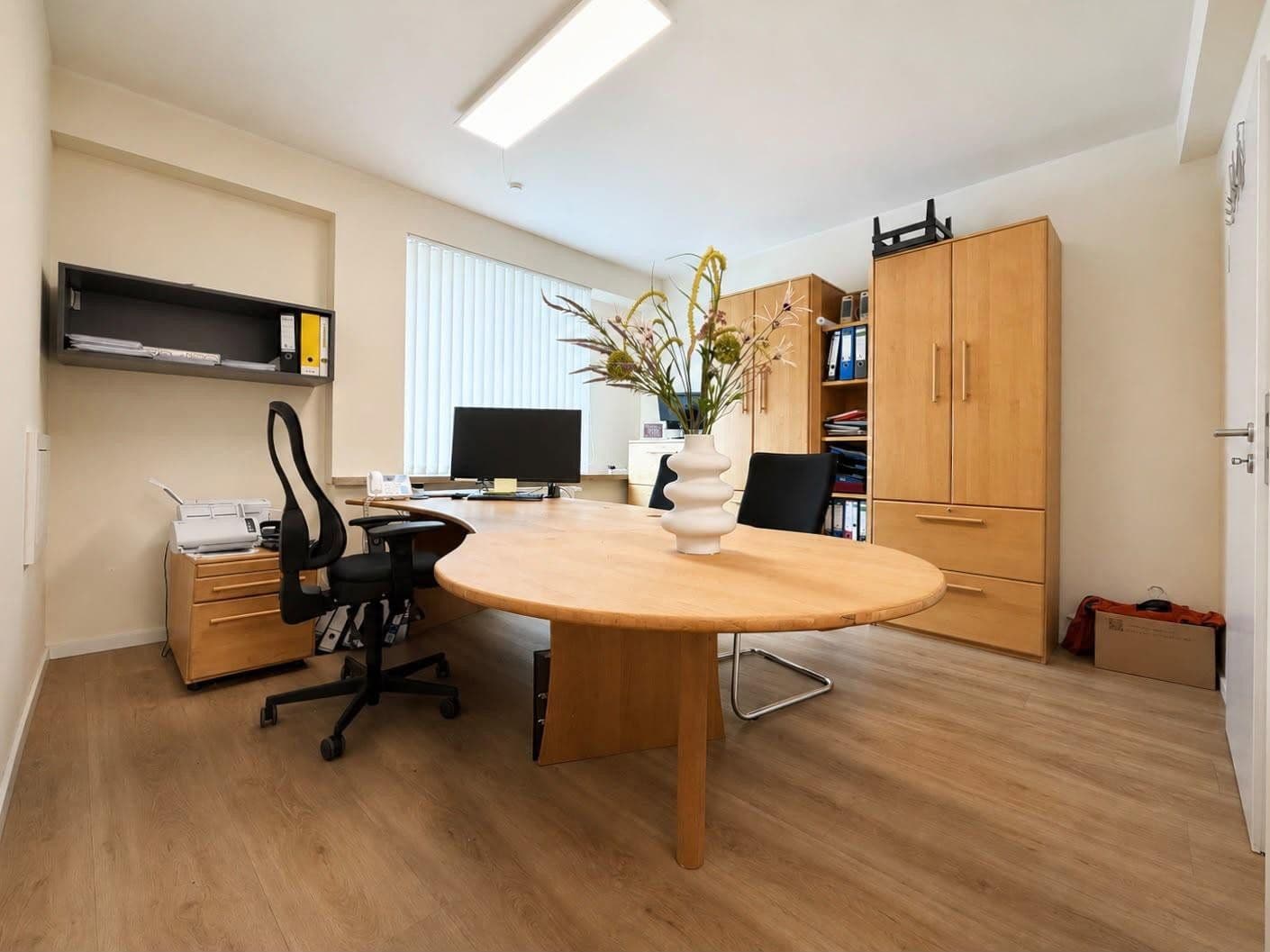 Prenájom kancelárie 92 m², Am Kahlenturm 26, Euskirchen, Severné Porýnie - Westfálsko Prenájom kancelárie 92 m², Am Kahlenturm 26, Euskirchen, Severné Porýnie - Westfálsko