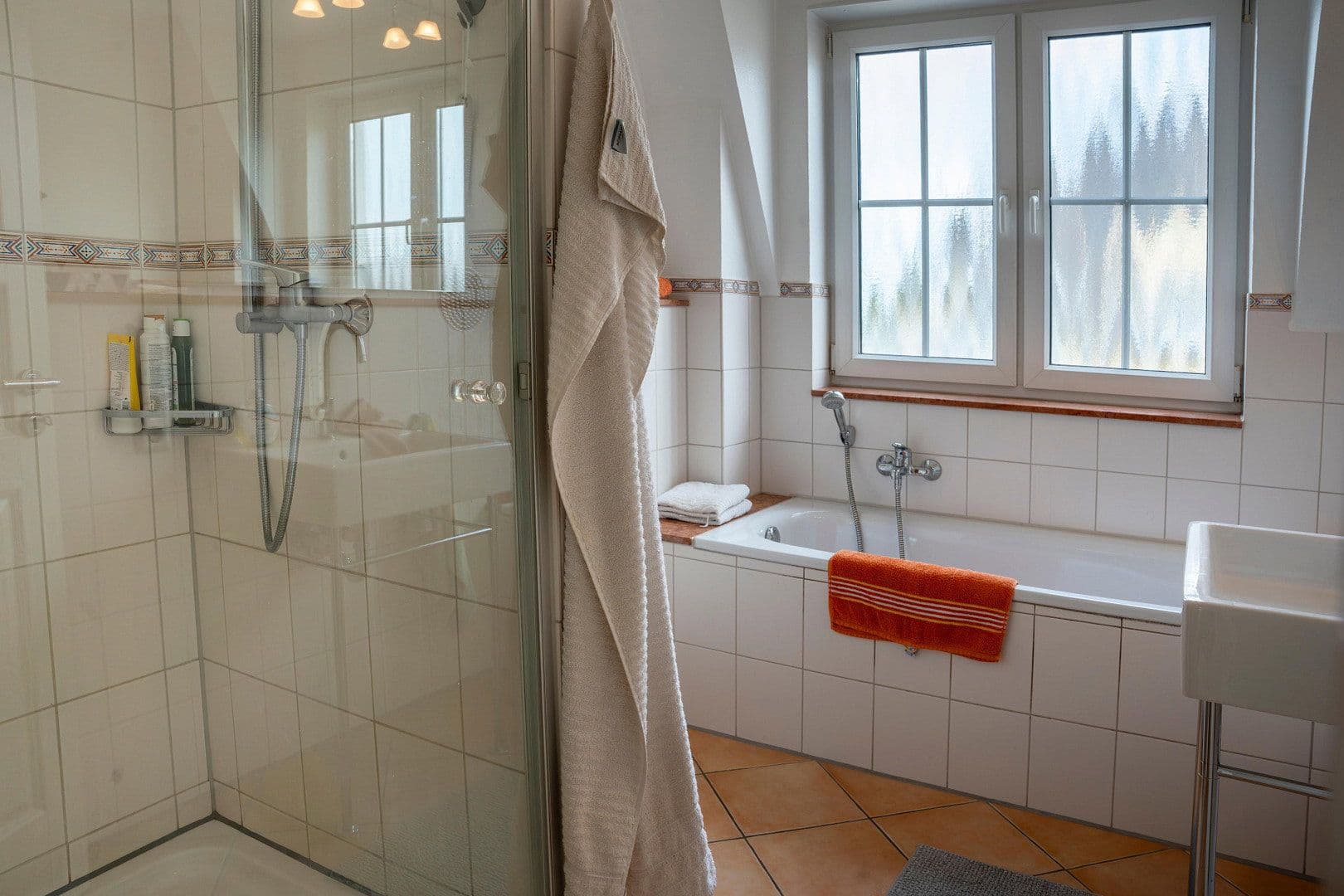 Predaj bytu 3-izbový 88 m², Albert-Sonntag-Straße 25, Sankt Augustin, Severné Porýnie - Westfálsko Predaj bytu 3-izbový 88 m², Albert-Sonntag-Straße 25, Sankt Augustin, Severné Porýnie - Westfálsko