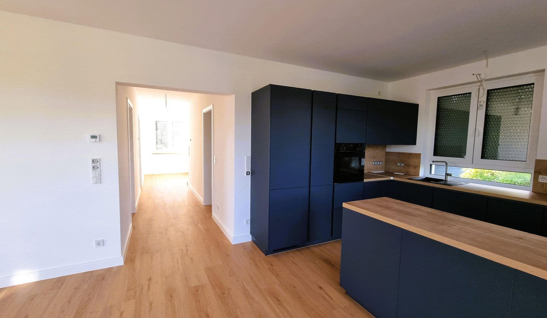 Prenájom bytu 3-izbový 94 m², Fredersdorf-Vogelsdorf, Brandenbursko Prenájom bytu 3-izbový 94 m², Fredersdorf-Vogelsdorf, Brandenbursko