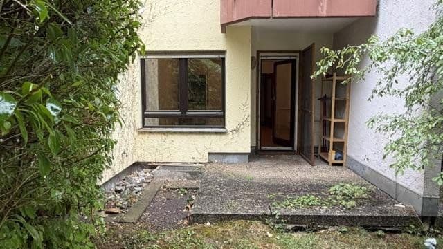 Prenájom bytu 1-izbový 30 m², Hegelstr.9, Tübingen, Bádensko-Wurttembersko Prenájom bytu 1-izbový 30 m², Hegelstr.9, Tübingen, Bádensko-Wurttembersko