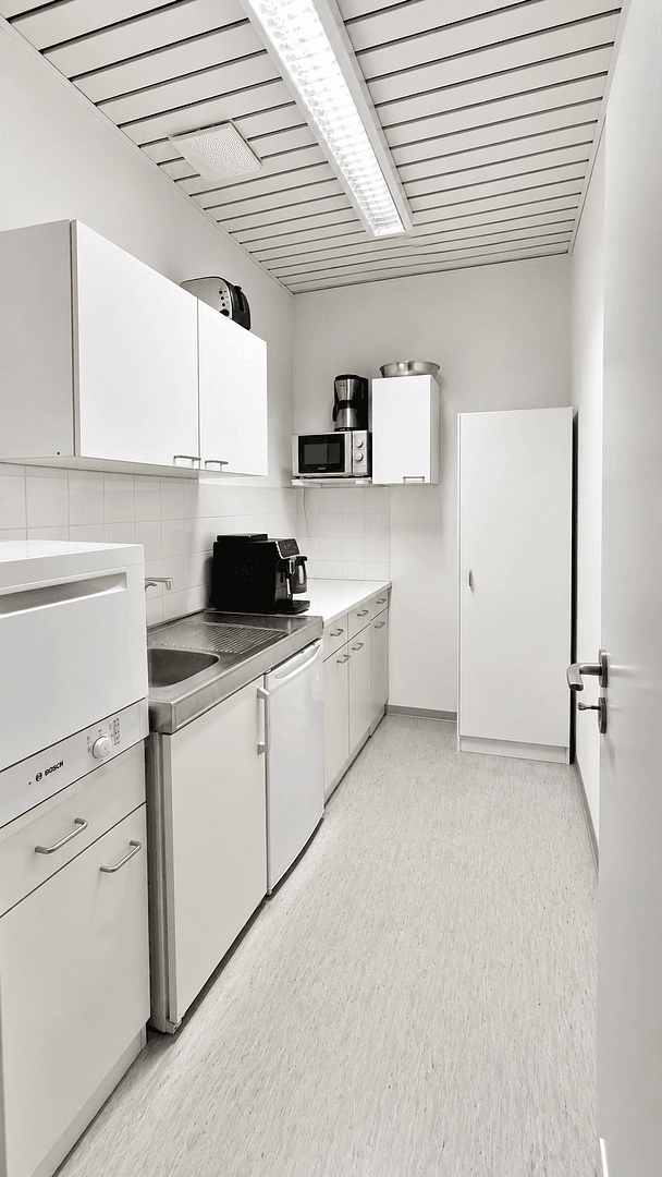 Prenájom kancelárie 132 m², Waltershäuser Straße 21, Gotha, Durínsko Prenájom kancelárie 132 m², Waltershäuser Straße 21, Gotha, Durínsko