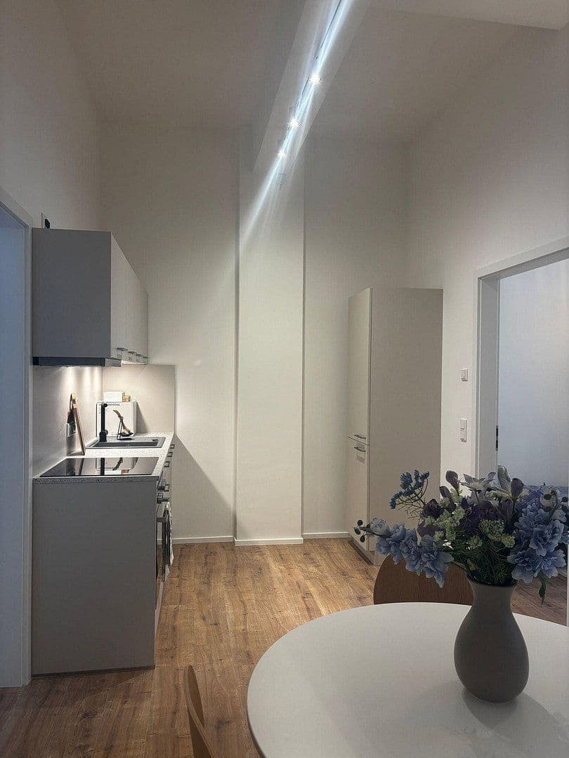 Prenájom bytu 71 m², Fürther Str. 42A, Nürnberg Gostenhof, Bavorsko Prenájom bytu 71 m², Fürther Str. 42A, Nürnberg Gostenhof, Bavorsko