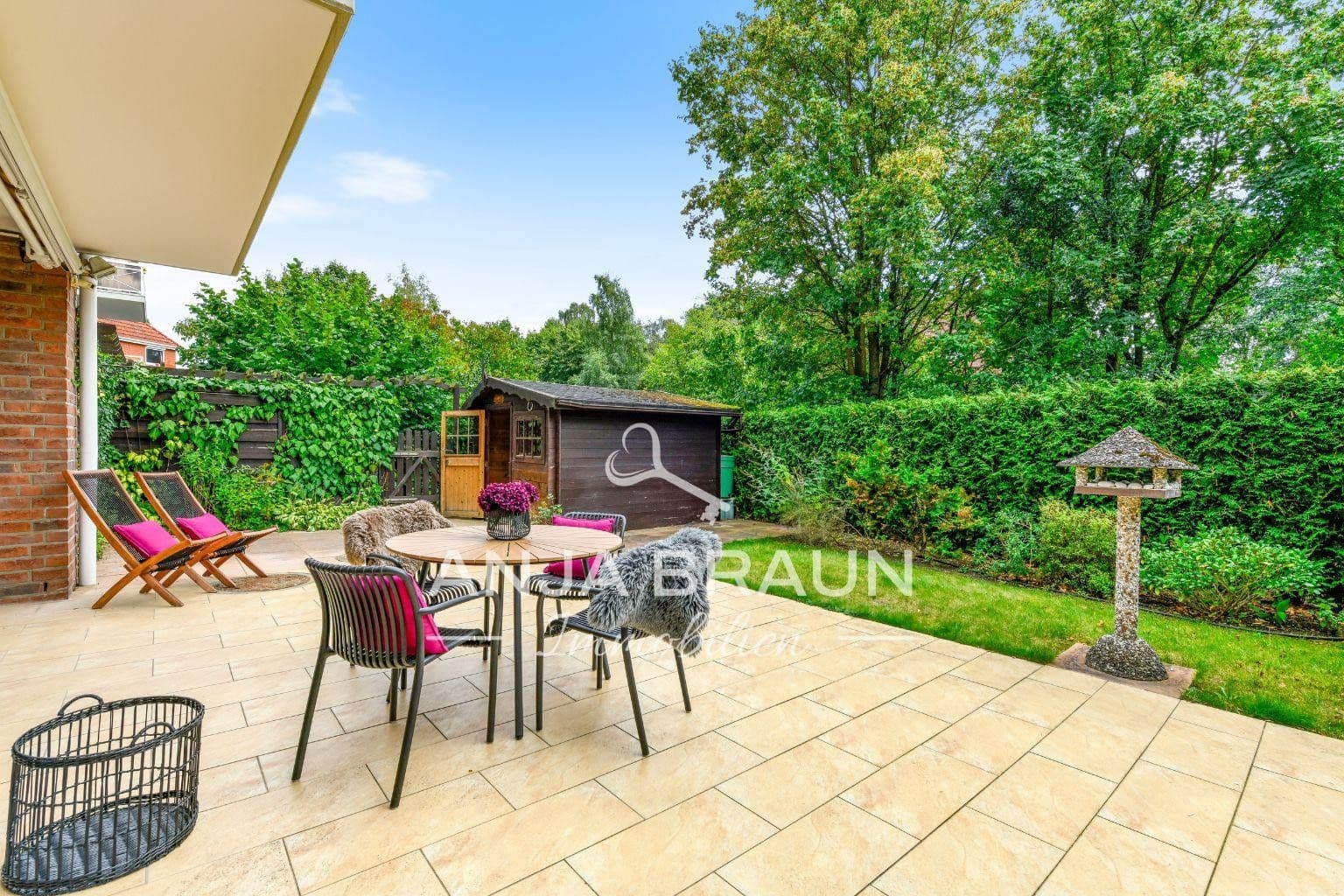 Predaj bytu 3-izbový 81 m², Norderstedt, Šlezvicko-Holštajnsko Predaj bytu 3-izbový 81 m², Norderstedt, Šlezvicko-Holštajnsko