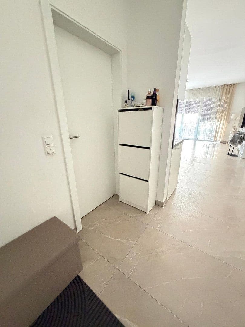 Prenájom bytu 3-izbový 75 m², Löwengasse 12, Lollar, Hesensko Prenájom bytu 3-izbový 75 m², Löwengasse 12, Lollar, Hesensko