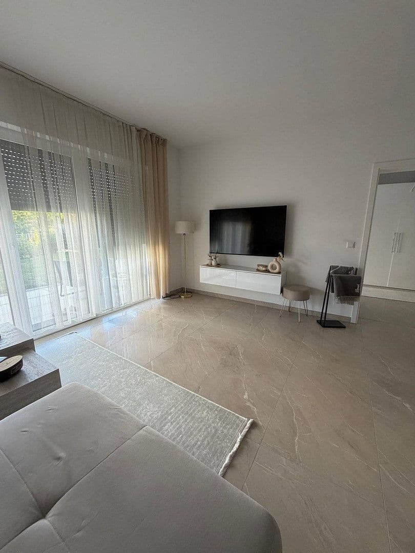 Prenájom bytu 3-izbový 75 m², Löwengasse 12, Lollar, Hesensko Prenájom bytu 3-izbový 75 m², Löwengasse 12, Lollar, Hesensko