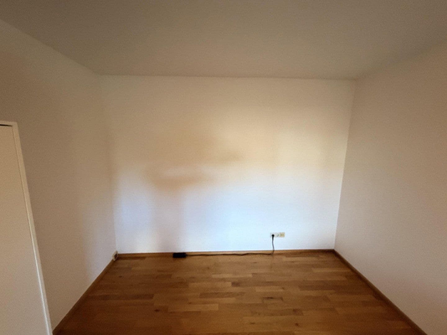 Prenájom bytu 1-izbový 35 m², Winterstr. 1, Karlsruhe, Bádensko-Wurttembersko Prenájom bytu 1-izbový 35 m², Winterstr. 1, Karlsruhe, Bádensko-Wurttembersko