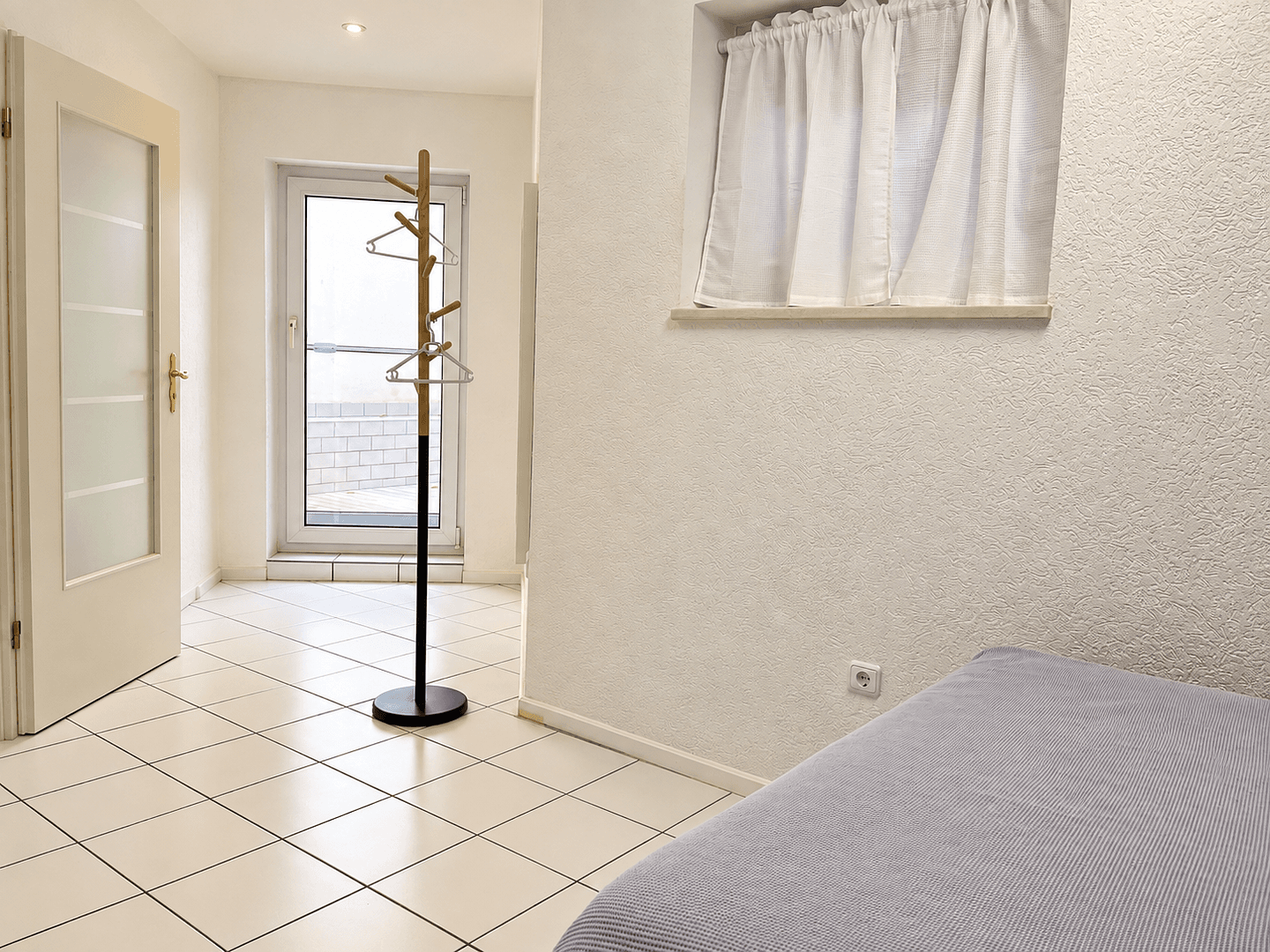 Prenájom bytu 4-izbový 193 m², Unterschleißheim, Bavorsko Prenájom bytu 4-izbový 193 m², Unterschleißheim, Bavorsko