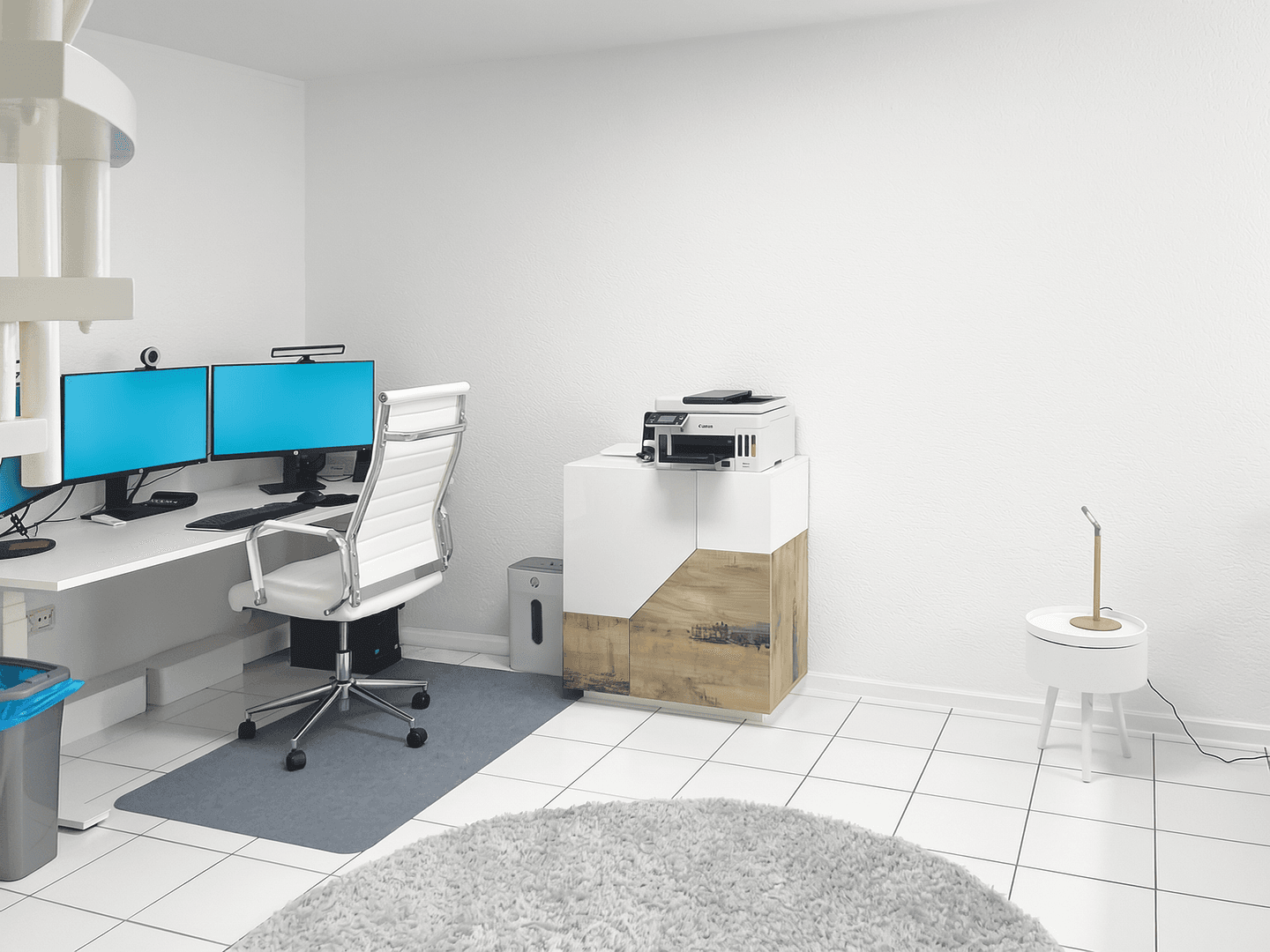 Prenájom bytu 4-izbový 193 m², Unterschleißheim, Bavorsko Prenájom bytu 4-izbový 193 m², Unterschleißheim, Bavorsko