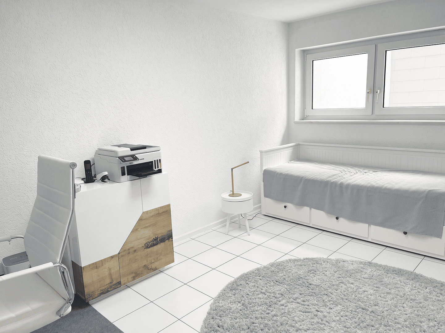 Prenájom bytu 4-izbový 193 m², Unterschleißheim, Bavorsko Prenájom bytu 4-izbový 193 m², Unterschleißheim, Bavorsko