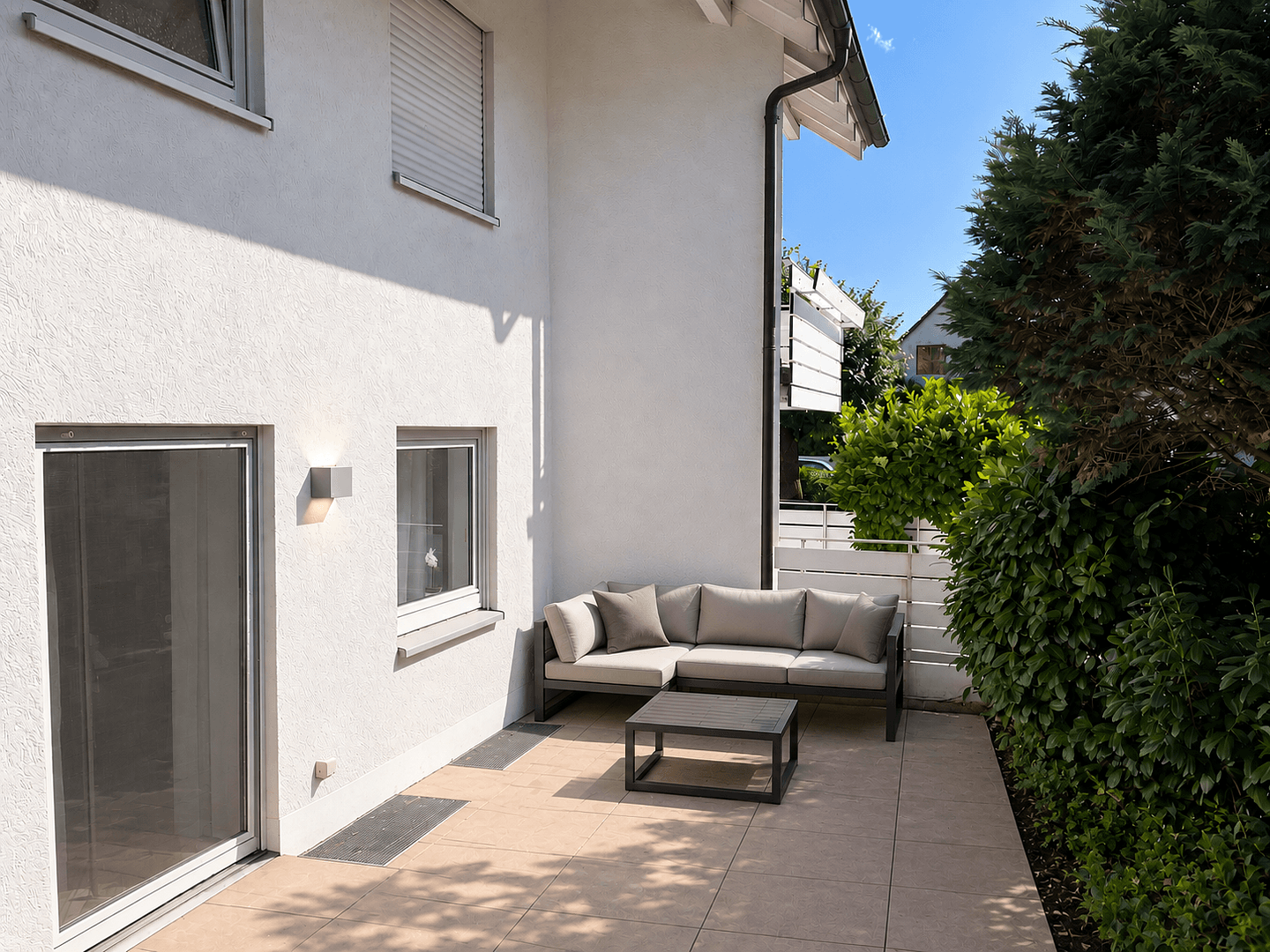 Prenájom bytu 4-izbový 193 m², Unterschleißheim, Bavorsko Prenájom bytu 4-izbový 193 m², Unterschleißheim, Bavorsko