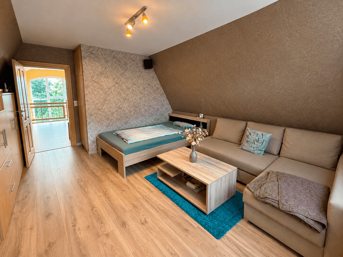 Predaj domu 270 m², pozemok 1.600 m², Garrel, Dolné Sasko Predaj domu 270 m², pozemok 1.600 m², Garrel, Dolné Sasko