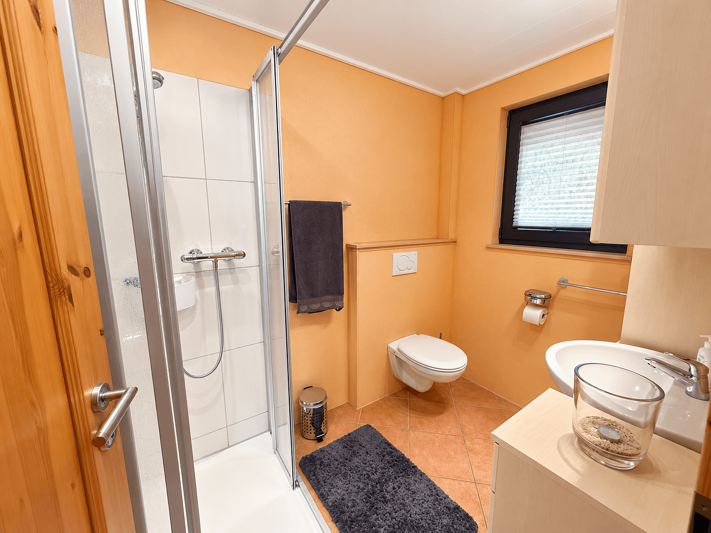 Predaj domu 270 m², pozemok 1.600 m², Garrel, Dolné Sasko Predaj domu 270 m², pozemok 1.600 m², Garrel, Dolné Sasko