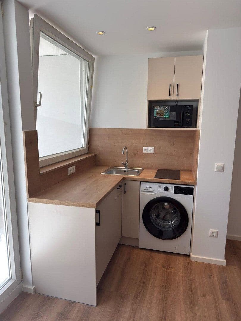 Prenájom bytu 1-izbový 27 m², Gotthardstr. 8, München, Bavorsko Prenájom bytu 1-izbový 27 m², Gotthardstr. 8, München, Bavorsko