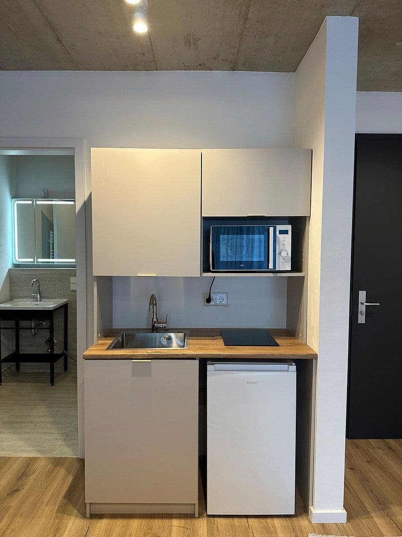 Prenájom bytu 1-izbový 28 m², Residenzstraße 111, Berlin, Berlín Prenájom bytu 1-izbový 28 m², Residenzstraße 111, Berlin, Berlín