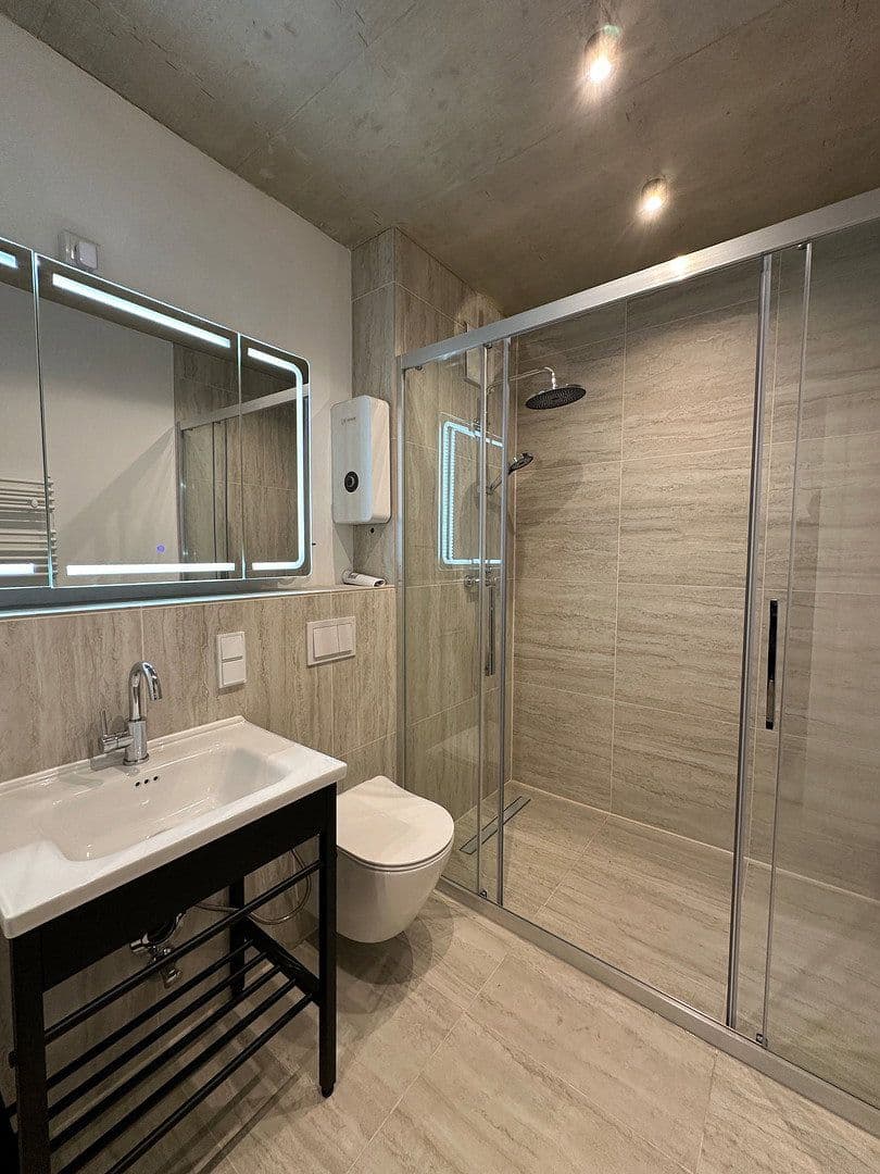 Prenájom bytu 1-izbový 28 m², Residenzstraße 111, Berlin, Berlín Prenájom bytu 1-izbový 28 m², Residenzstraße 111, Berlin, Berlín