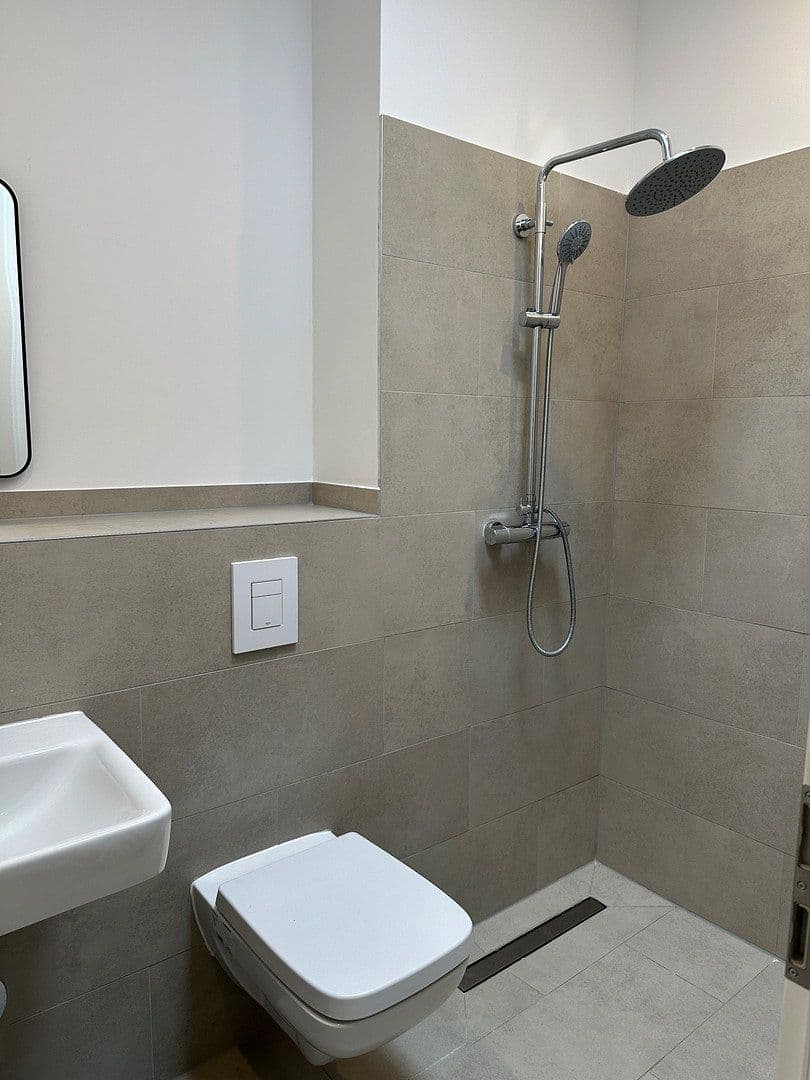 Prenájom bytu 1-izbový 18 m², Edisonstraße 58, Berlin, Berlín Prenájom bytu 1-izbový 18 m², Edisonstraße 58, Berlin, Berlín