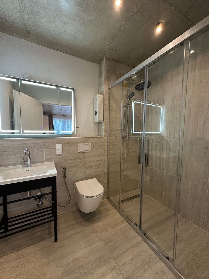 Prenájom bytu 1-izbový 28 m², Residenzstraße 111, Berlin, Berlín Prenájom bytu 1-izbový 28 m², Residenzstraße 111, Berlin, Berlín