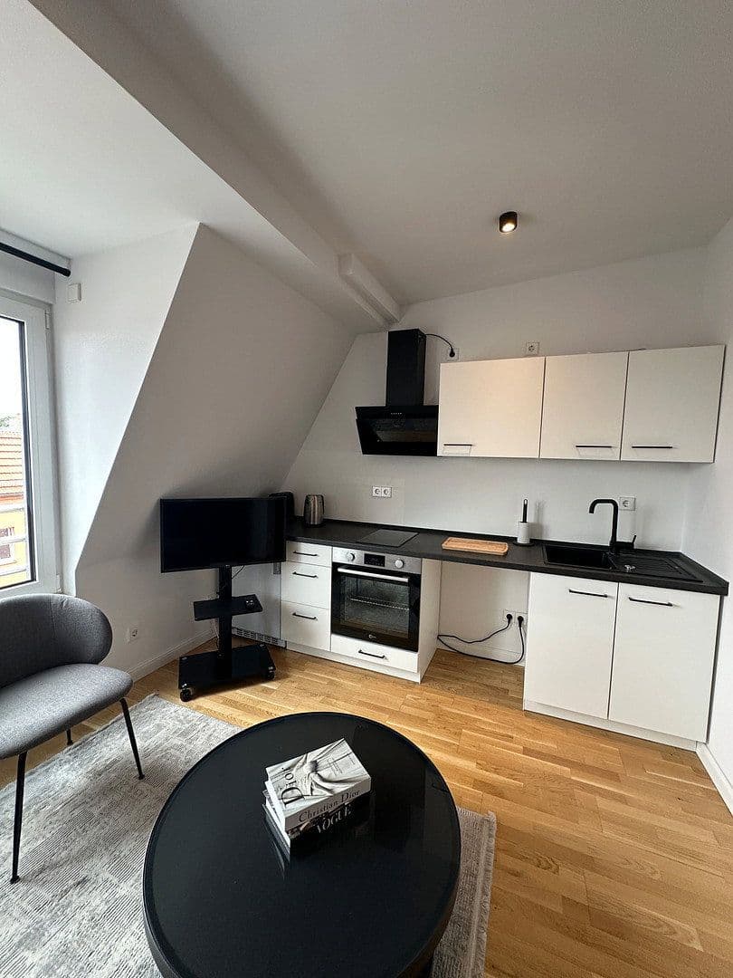 Prenájom bytu 1-izbový 18 m², Edisonstraße 58, Berlin, Berlín Prenájom bytu 1-izbový 18 m², Edisonstraße 58, Berlin, Berlín