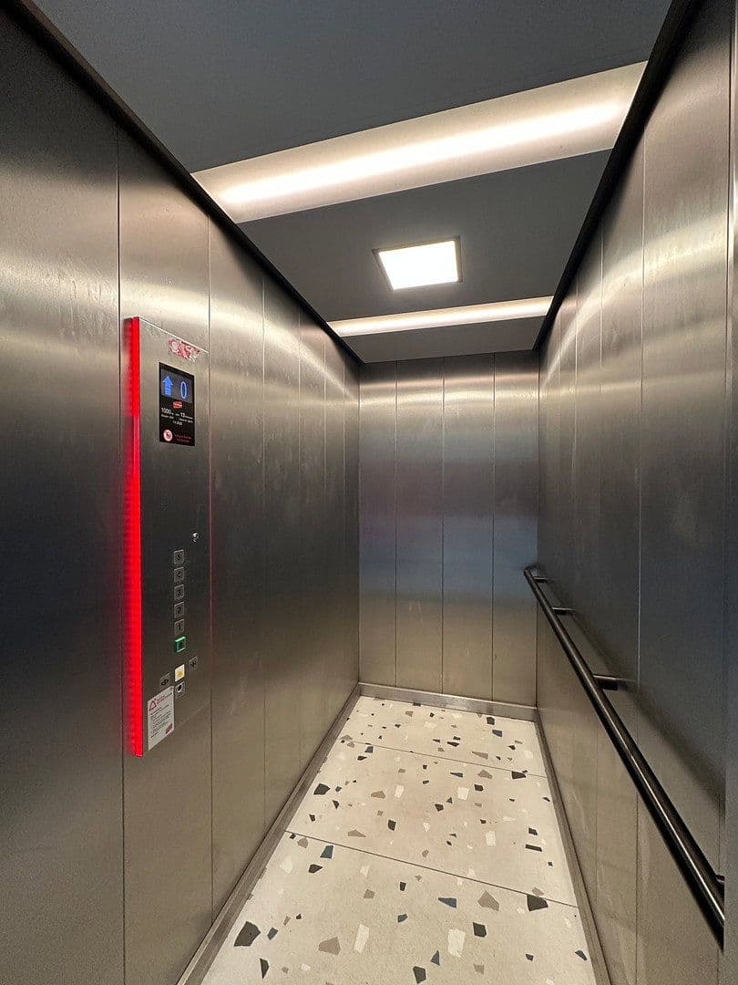 Prenájom bytu 1-izbový 18 m², Edisonstraße 58, Berlin, Berlín Prenájom bytu 1-izbový 18 m², Edisonstraße 58, Berlin, Berlín