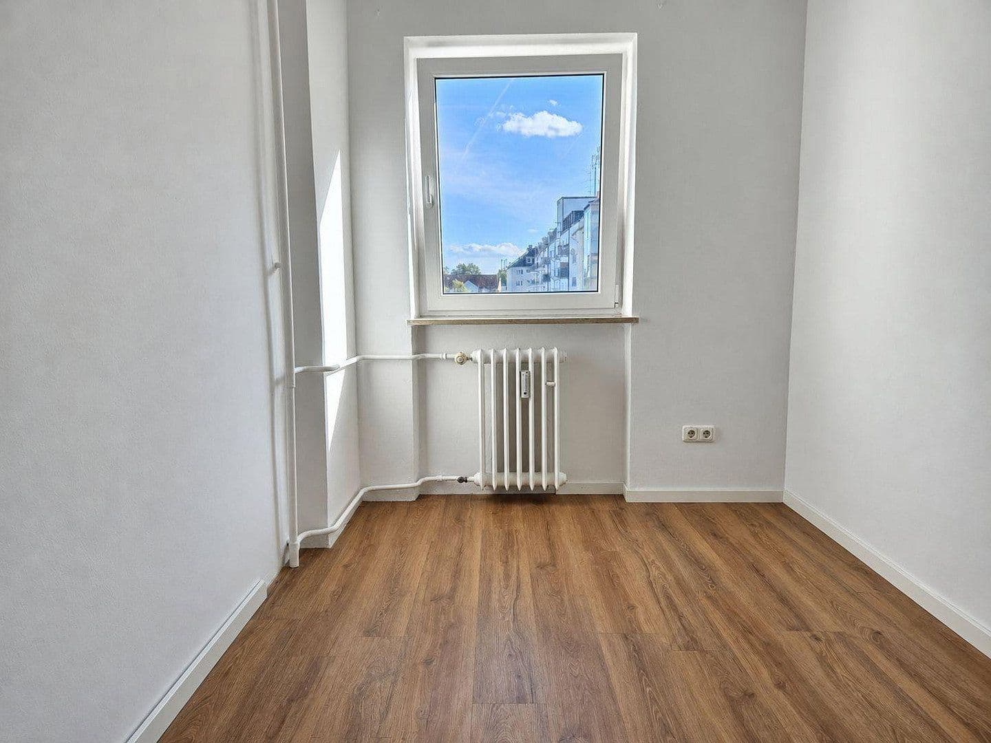 Prenájom bytu 3-izbový 83 m², Agnes-Bernauer-Straße 73, München, Bavorsko Prenájom bytu 3-izbový 83 m², Agnes-Bernauer-Straße 73, München, Bavorsko