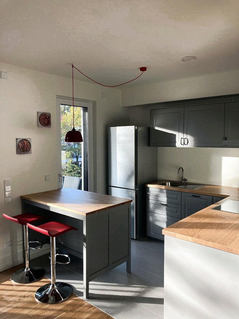 Prenájom bytu 2-izbový 64 m², Hamburg, Hamburg Prenájom bytu 2-izbový 64 m², Hamburg, Hamburg