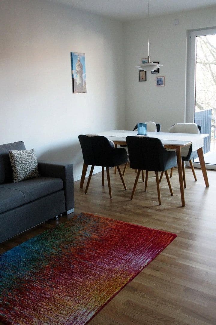 Prenájom bytu 2-izbový 64 m², Hamburg, Hamburg Prenájom bytu 2-izbový 64 m², Hamburg, Hamburg