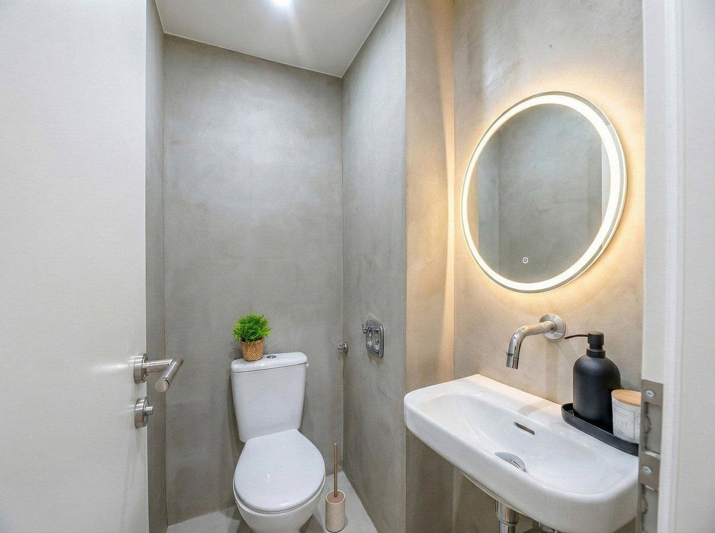Predaj bytu 3-izbový 86 m², Leonberg, Bádensko-Wurttembersko Predaj bytu 3-izbový 86 m², Leonberg, Bádensko-Wurttembersko