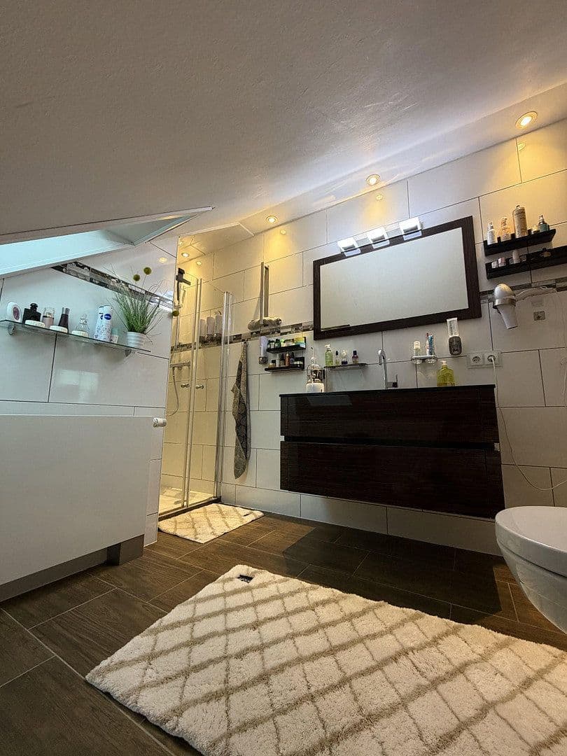 Prenájom domu 108 m², pozemok 1.120 m², Brachter Straße 33, Brüggen, Severné Porýnie - Westfálsko Prenájom domu 108 m², pozemok 1.120 m², Brachter Straße 33, Brüggen, Severné Porýnie - Westfálsko