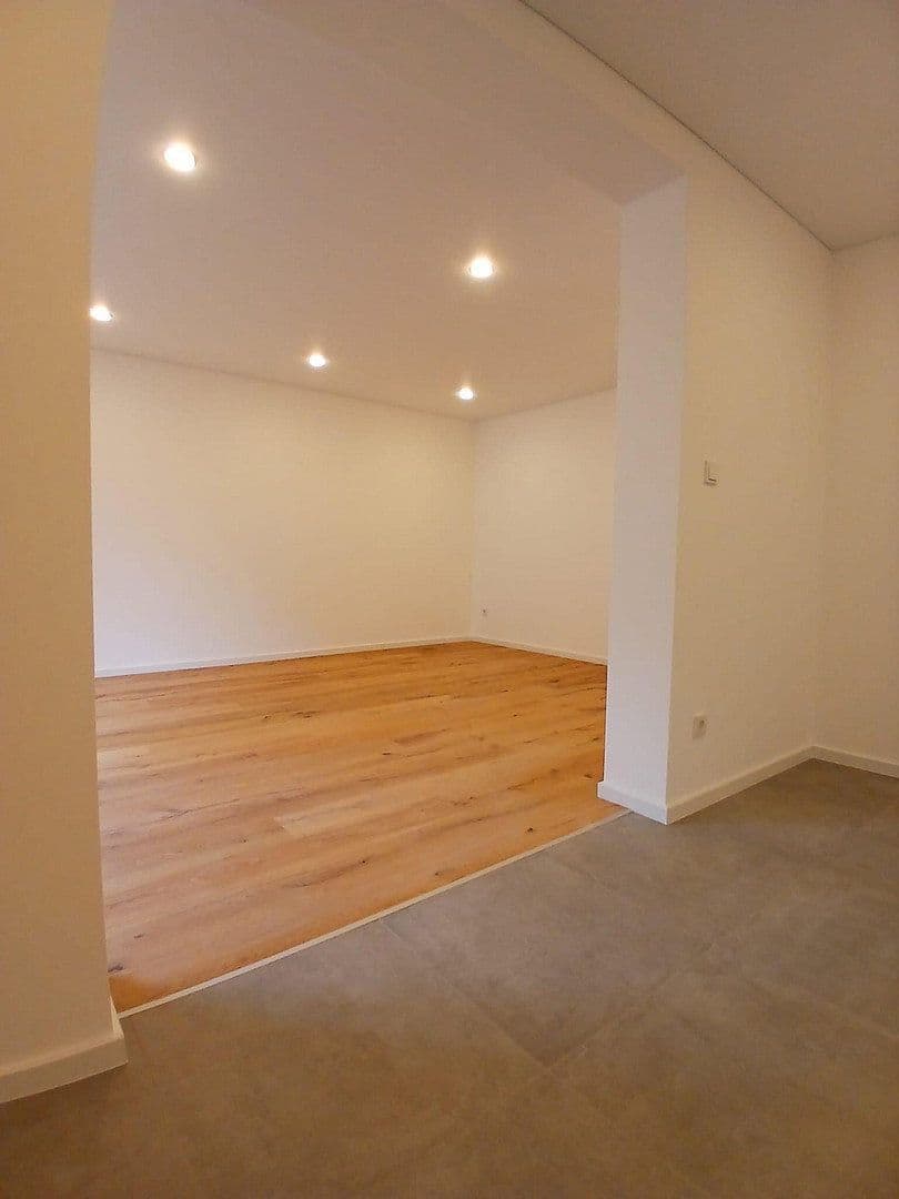 Predaj bytu 4-izbový 94 m², Georg-Schäffer-Str. 55, Trier, Porýnie-Falcko Predaj bytu 4-izbový 94 m², Georg-Schäffer-Str. 55, Trier, Porýnie-Falcko