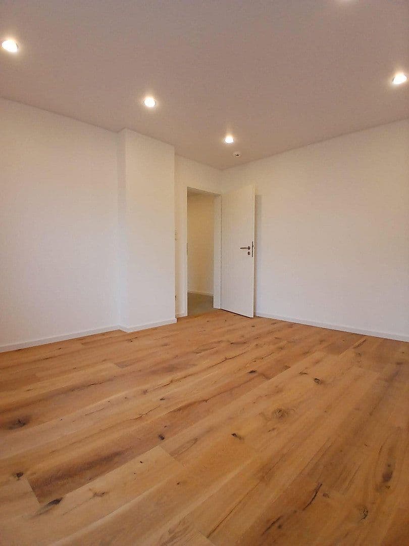 Predaj bytu 4-izbový 94 m², Georg-Schäffer-Str. 55, Trier, Porýnie-Falcko Predaj bytu 4-izbový 94 m², Georg-Schäffer-Str. 55, Trier, Porýnie-Falcko