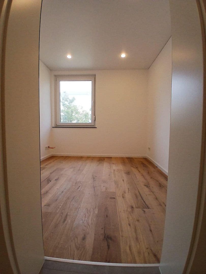Predaj bytu 4-izbový 94 m², Georg-Schäffer-Str. 55, Trier, Porýnie-Falcko Predaj bytu 4-izbový 94 m², Georg-Schäffer-Str. 55, Trier, Porýnie-Falcko