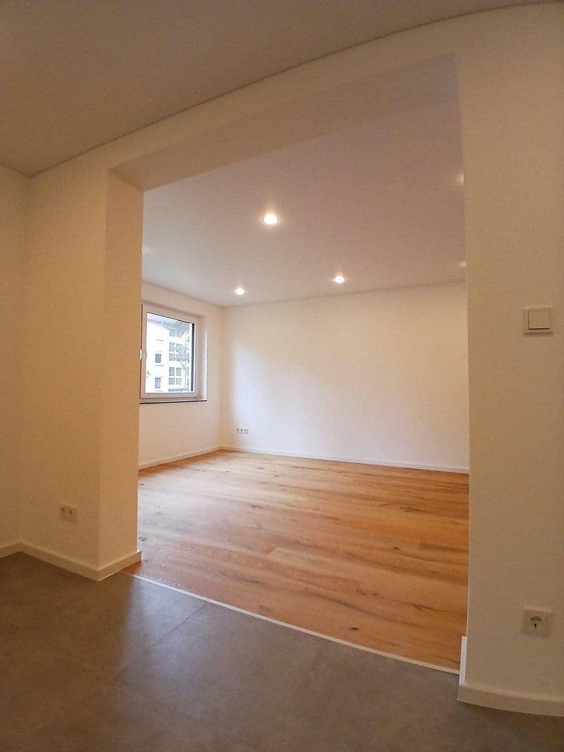 Predaj bytu 4-izbový 94 m², Georg-Schäffer-Str. 55, Trier, Porýnie-Falcko Predaj bytu 4-izbový 94 m², Georg-Schäffer-Str. 55, Trier, Porýnie-Falcko