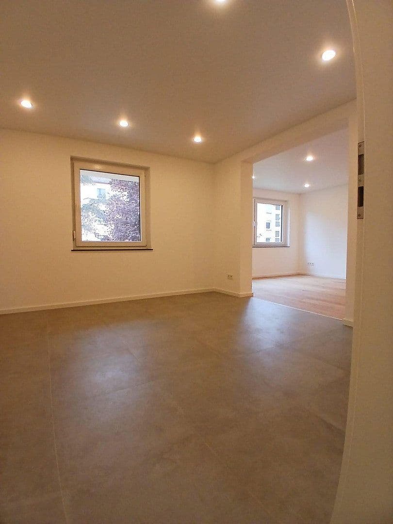 Predaj bytu 4-izbový 94 m², Georg-Schäffer-Str. 55, Trier, Porýnie-Falcko Predaj bytu 4-izbový 94 m², Georg-Schäffer-Str. 55, Trier, Porýnie-Falcko